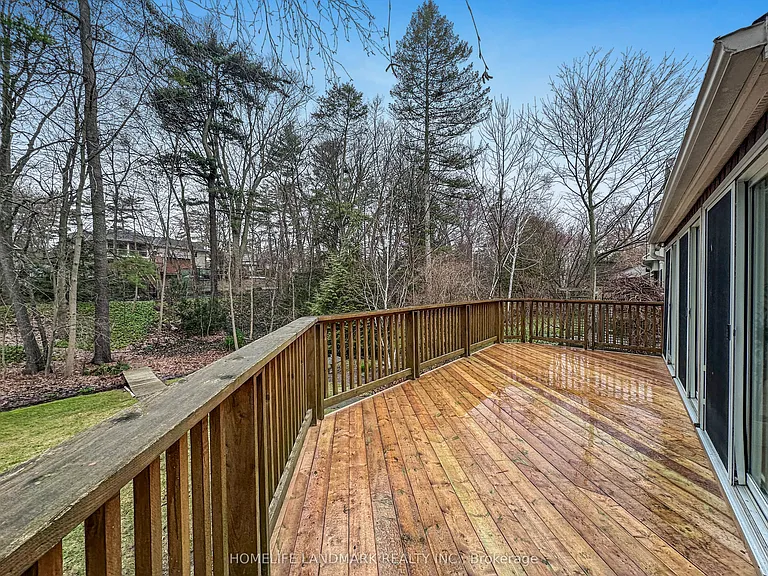 284 Woodland Dr — Photo 18