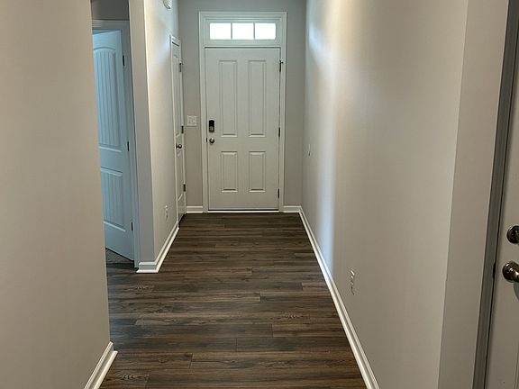4th image of 5054 Hunters Village Dr