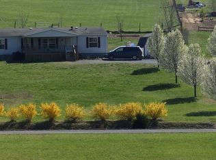 36 Dewey Dr, Maysville, WV 26833