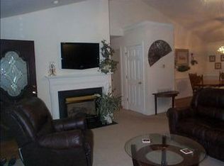 4236 Woodland Park Dr, Hillsborough, NC 27278