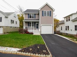 17 1/2 Valley St, Salem, MA 01970