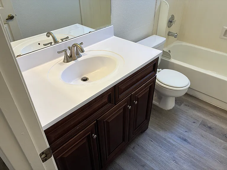 5637 W Yucca St — Photo 30