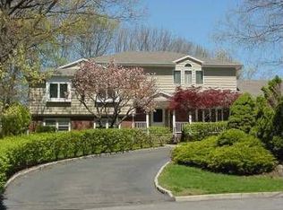 17 Wiessmann Way, Wayne, NJ 07470