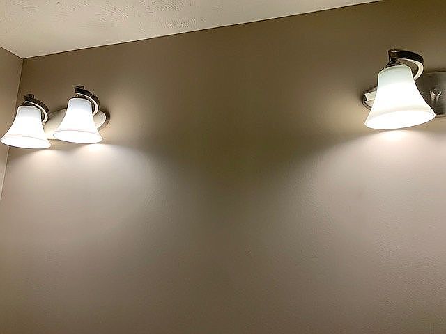Bath room lights