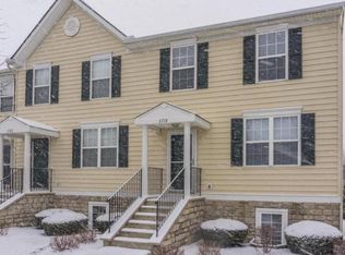 5718 Colts Gate Dr, New Albany, OH 43054