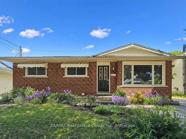 72 Ferndale Ave #UPPER — Photo 1