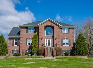 11001 Easum Rd, Louisville, KY 40299