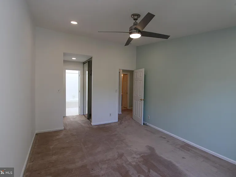 7509 Ashby Ln #N — Photo 10