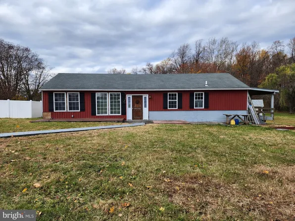 1947 Crystal Beach Rd, Earleville, MD 21919