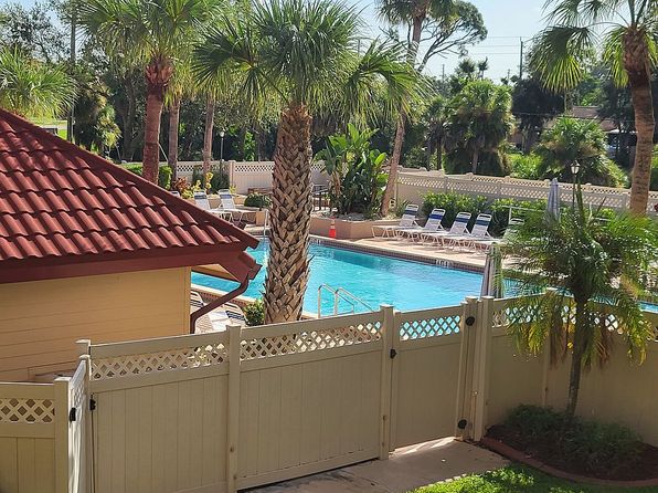 21405 Olean Blvd APT 231