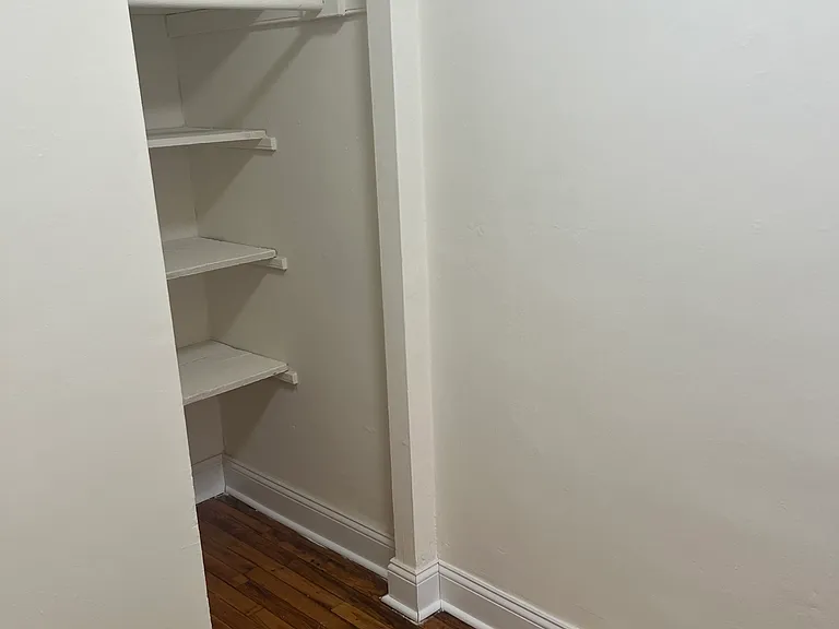 2775 Shore Pkwy #3G — Photo 3