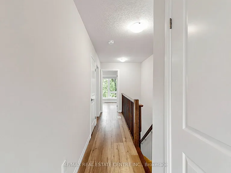 720 Grey St S #55 — Photo 24