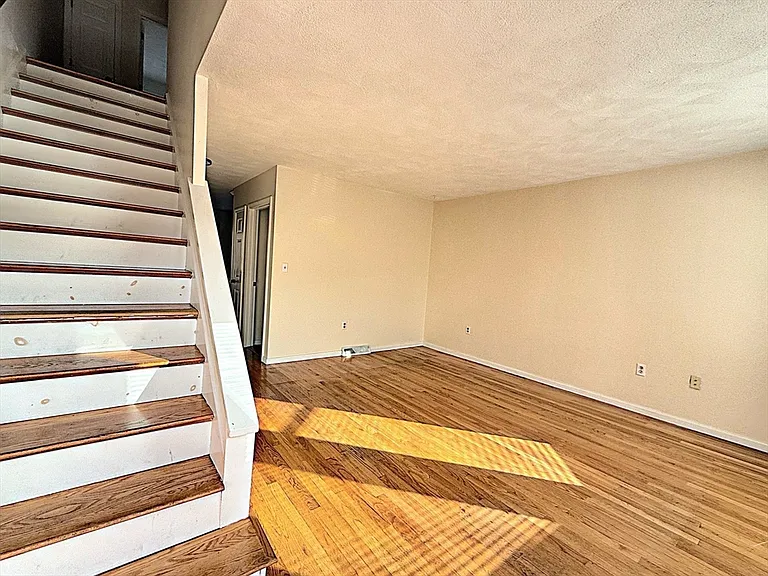 88 Belmont St #88 — Photo 7