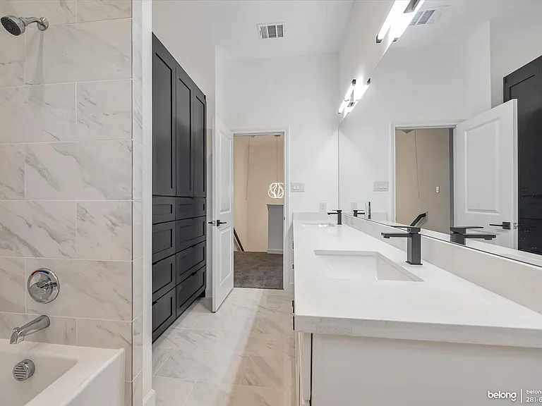 3402 Nathaniel Brown St #B — Photo 24