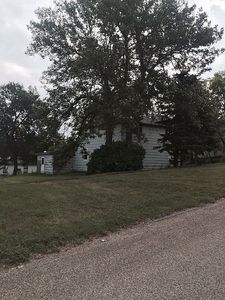 100 School St, South Shore, SD, 57246