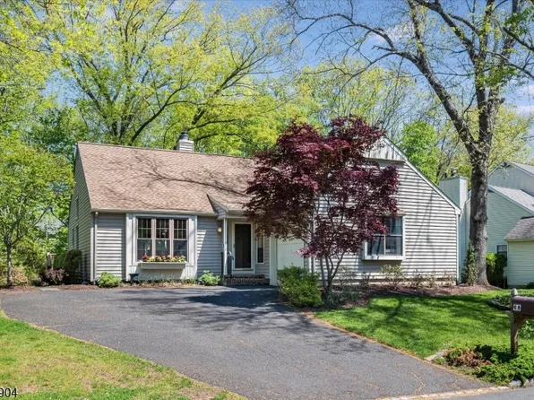 68 Susquehanna Trl, Branchburg Twp., NJ 08876
