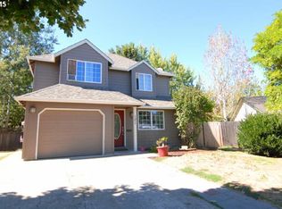 121 Mission Dr, Newberg, OR 97132