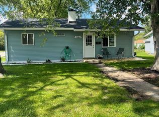 1701 Avenue L, Sterling, IL 61081