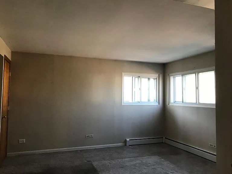 9504 Lawrence Ct #2N — Photo 7