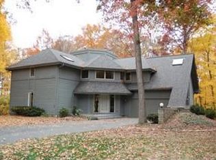5160 Sharps Ct, Westerville, OH 43081