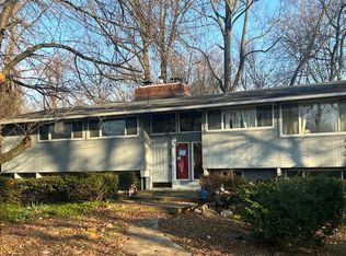 604 Sunset Rd, Burlington, NJ 08016