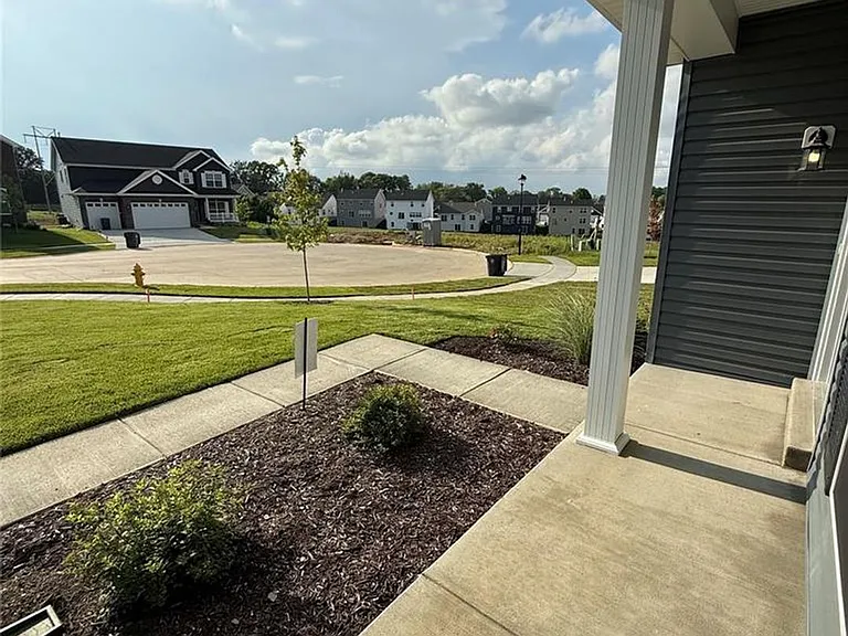 302 Windmill View Ct — Photo 4