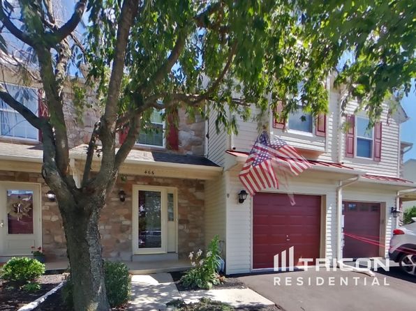 466 Berkshire Dr