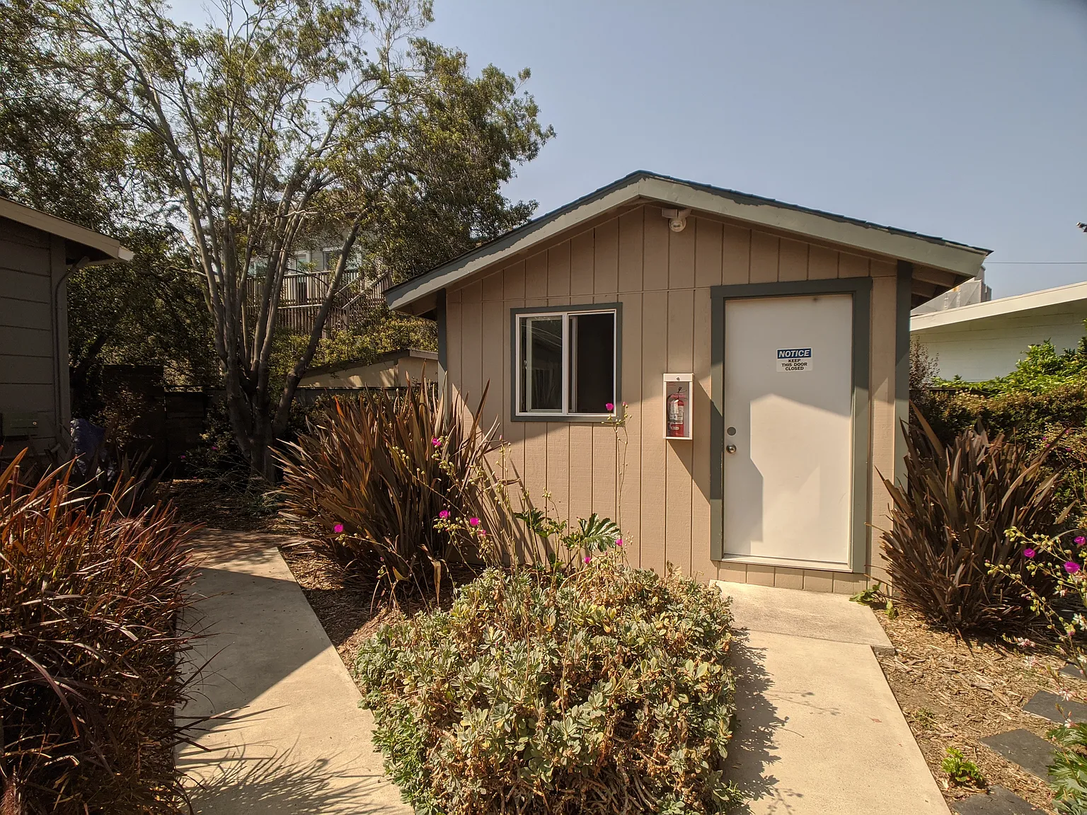 2210 Durant Ave — Photo 3