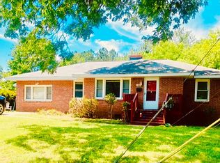 1805 Frizzell Dr, Virginia Beach, VA 23455