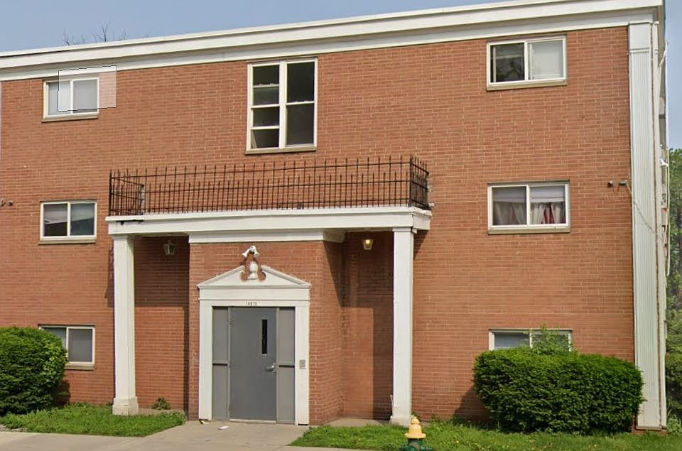 2nd image of 14835 Euclid Ave