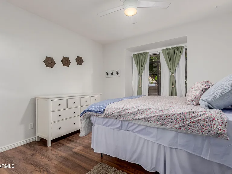 9711 E Mountain View Rd #1526 — Photo 5