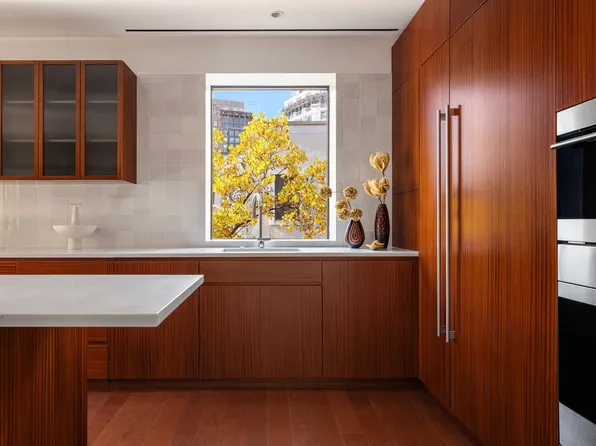 83 Thompson Street image 12 of 31