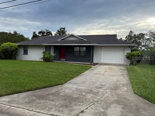 3 bed, 2.0 bath, 1288 sqft, $1,850 — Photo 2
