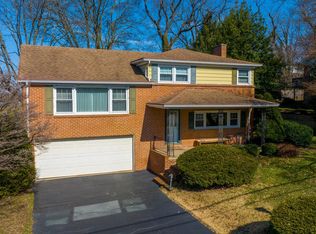 2846 Eastwood Dr, York, PA
