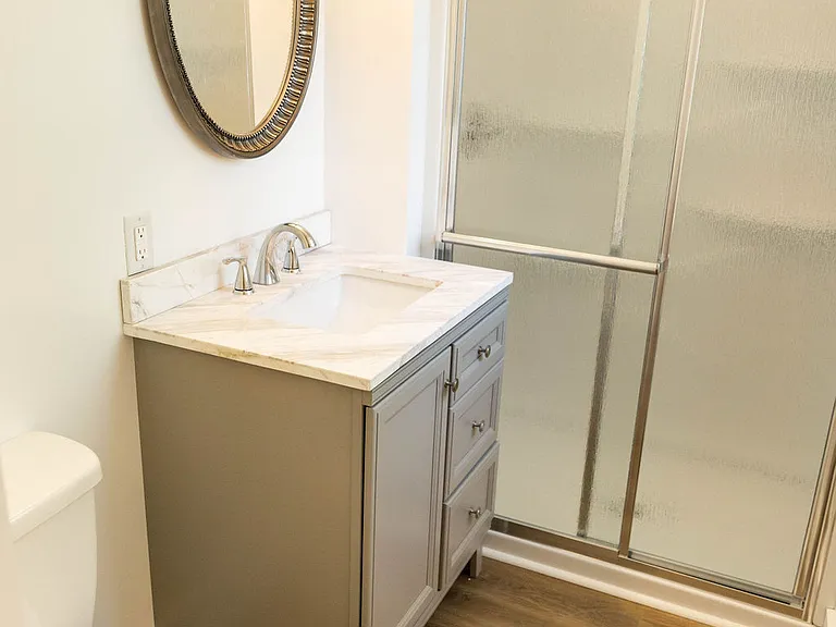 2321 S Laverne Ave — Photo 15