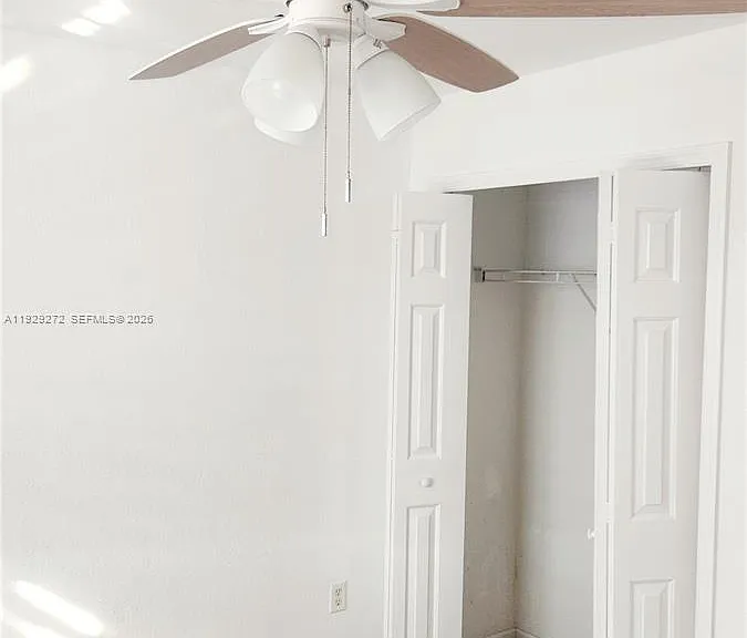 2715 SE 15th Pl #156 — Photo 10