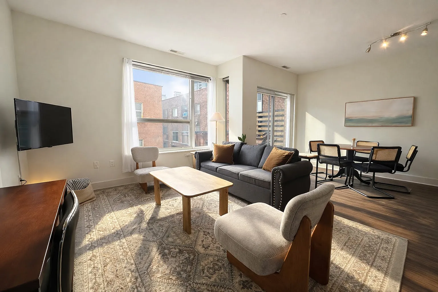 2 bed, 1127 sqft, $2,150 — Photo 1