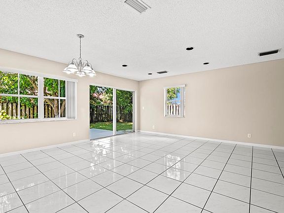 5th image of 6265 Vista Del Mar