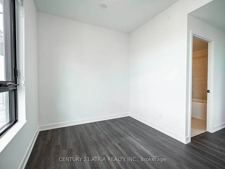 2075 Lakeshore Rd #1109 — Photo 15