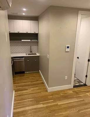 Rented by Brooklyn Group | media 11