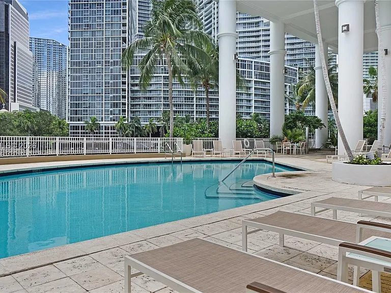 801 Brickell Key Blvd #2210 — Photo 64