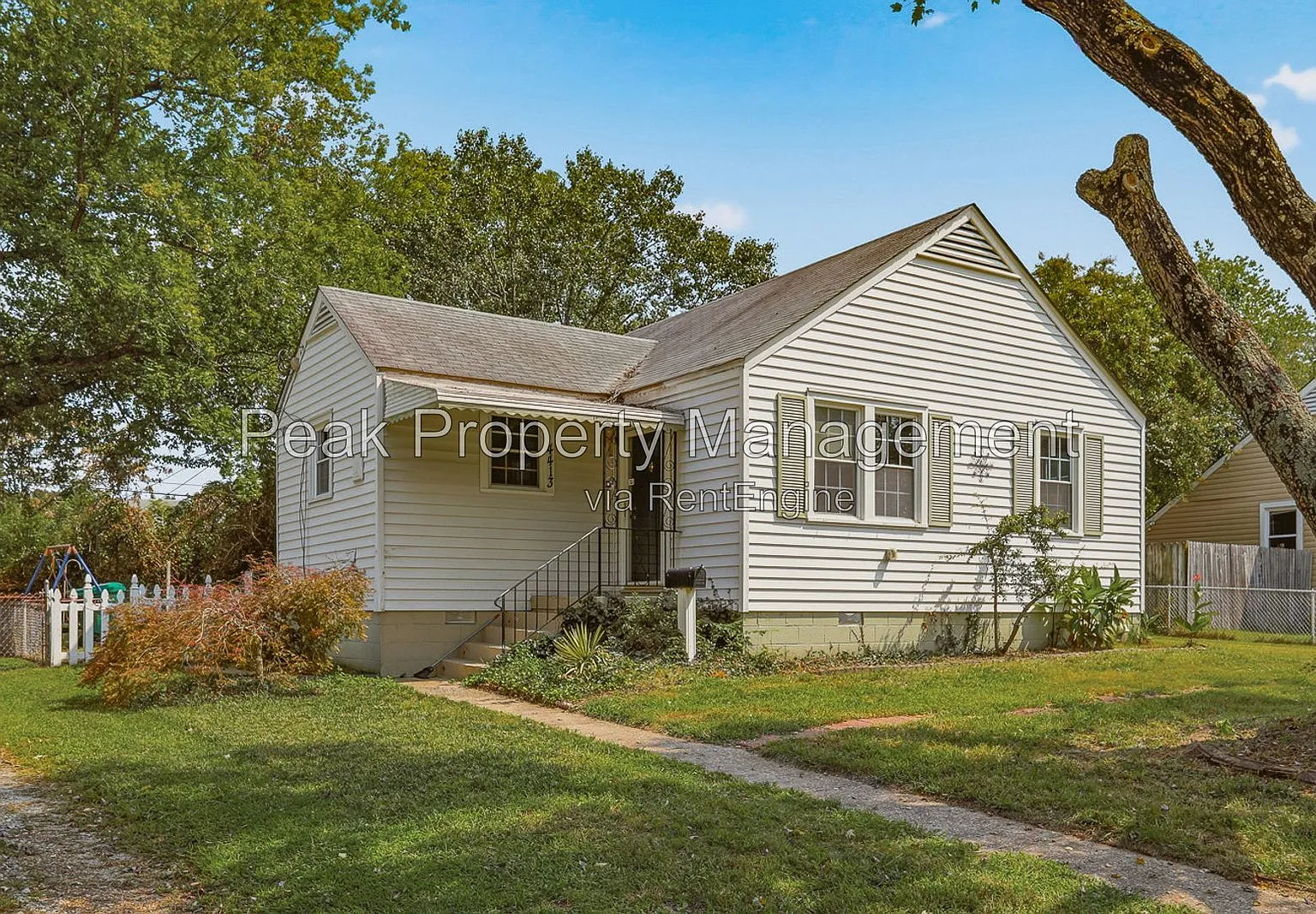 2 bed, 1.0 bath, 863 sqft, $1,525 — Photo 1
