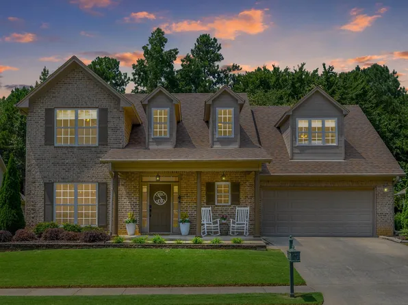 528 Chesser Cir, Chelsea, AL 35043