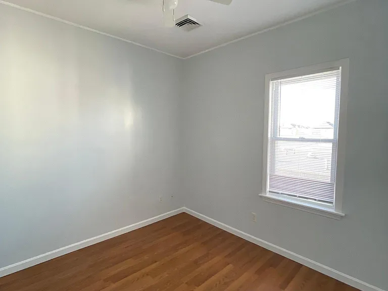 378 Montaup St #3 — Photo 14