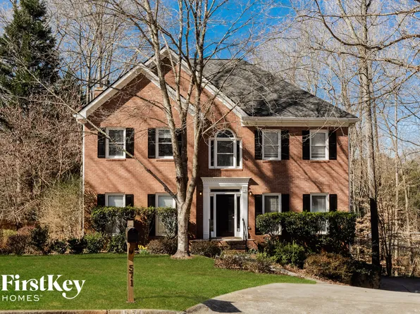 571 Hilton Ave, Lawrenceville, GA 30044