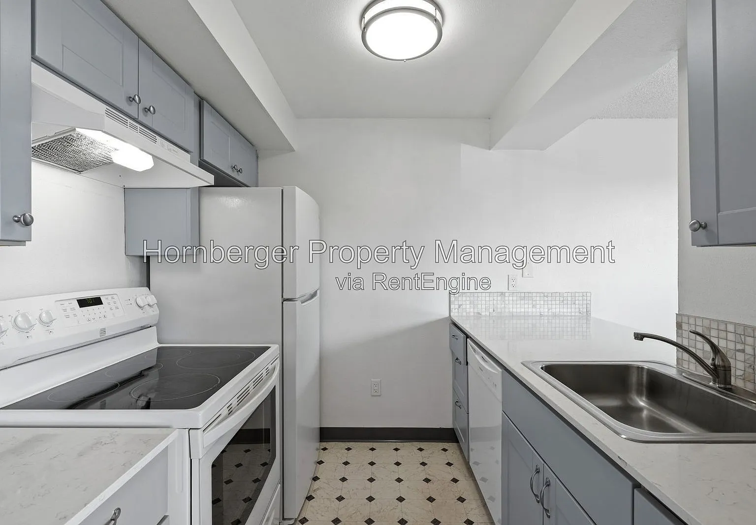 2 bed, 1.0 bath, 850 sqft, $995 — Photo 1