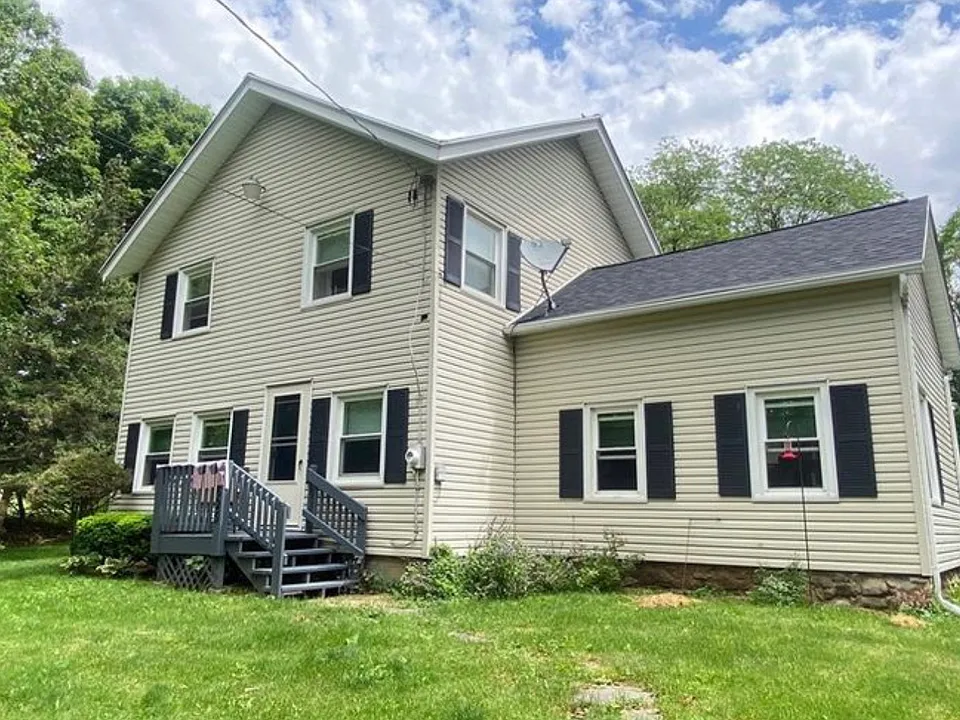 4825 Middle Rd