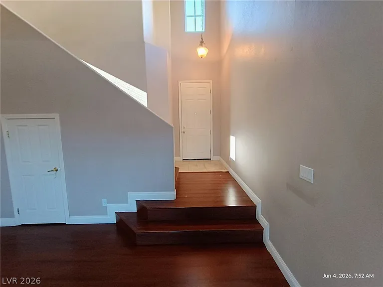 9756 Wailings Ave — Photo 2