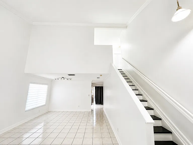 15773 SW 74th St — Photo 3