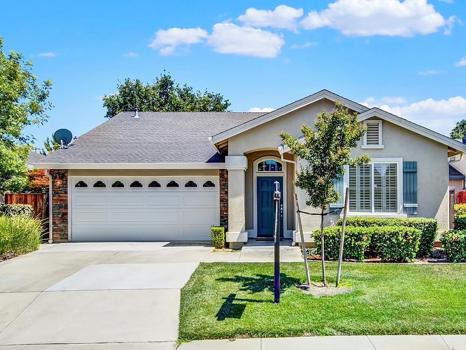 1st image of 367 Grand Canyon Drive